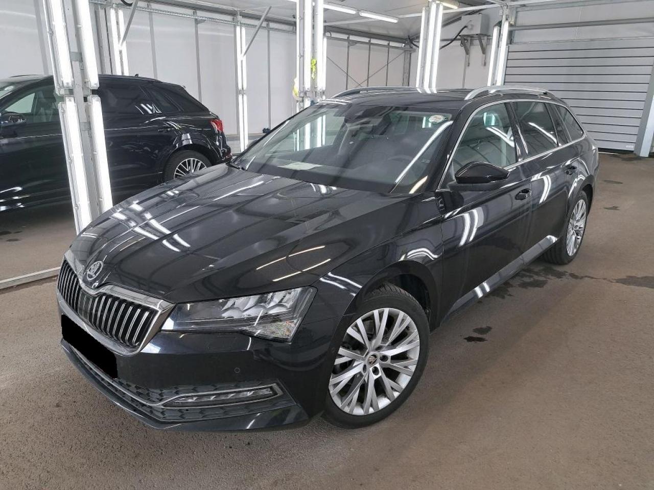 SKODA SUPERB COMBI 2.0 TDI 150 DSG Clever+