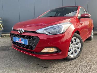 HYUNDAI I20 1.1 CRDI 75 Confort