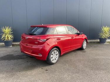 HYUNDAI I20 1.1 CRDI 75 Confort