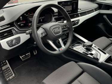 AUDI A4 30 TDI 136 S-Tronic S-Line