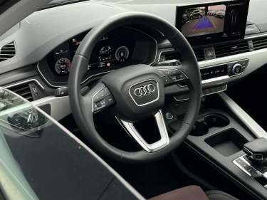 AUDI A4 AVANT 40 TFSI Quattro 204 S-Tronic Design