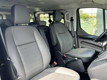 FORD TOURNEO CUSTOM L2H1 2.0 EcobIue 170 BVA Titanium