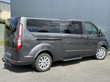 FORD TOURNEO CUSTOM L2H1 2.0 EcobIue 170 BVA Titanium