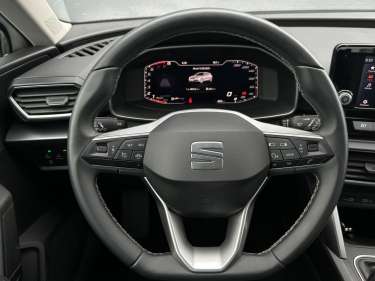 SEAT LEON IV 1.5 eTSI 130 Style Pack