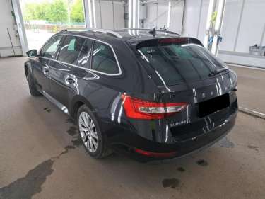 SKODA SUPERB COMBI 2.0 TDI 150 DSG Clever+