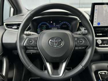 TOYOTA COROLLA 1.8 Hybride 122 E-CVT Dynamic