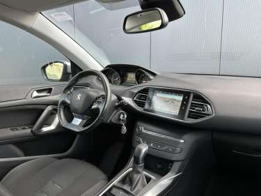 PEUGEOT 308 2.0 BlueHDI 150 EAT6 Allure