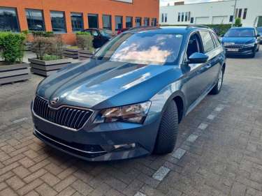 SKODA SUPERB COMBI 1.6 TDI 120 DSG Ambition