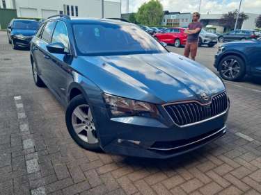 SKODA SUPERB COMBI 1.6 TDI 120 DSG Ambition