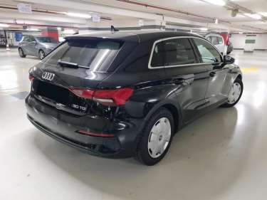 AUDI A3 SPORTBACK 30 TDI 116 Business Line