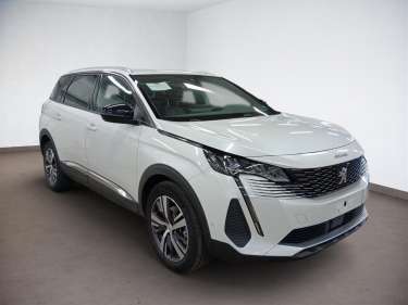 PEUGEOT 5008 1.2 Hybrid 136 e-DCS6 Allure Pack