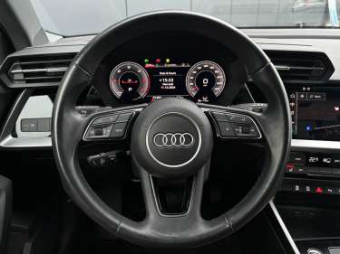 AUDI A3 SPORTBACK 30 TDI 116 S-Tronic Business Line