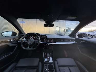 AUDI A3 BERLINE 30 TFSI 110 S-Tronic S-Line