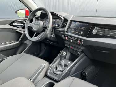 AUDI A1 CITYCARVER 30 TFSI 110 S-Tronic Design