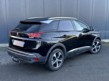 PEUGEOT 3008 1.5 BlueHDI 130 EAT8 Crossway