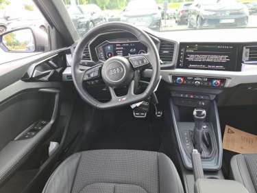 AUDI A1 SPORTBACK 30 TFSI 110 S-Tronic Competition