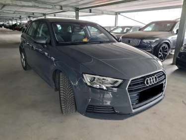 AUDI A3 SPORTBACK 30 TDI 116 S-Tronic Business Line