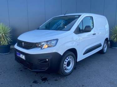 PEUGEOT PARTNER 1.5 BlueHDI 100 Premium