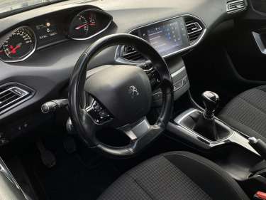 PEUGEOT 308 1.5 BlueHDI 100 Active Business