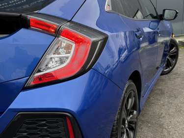 HONDA CIVIC i-VTEC 129 CVT Executive