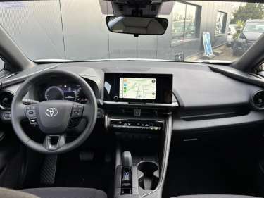 TOYOTA C-HR 1.8 Hybrid 140 e-CVT Dynamic