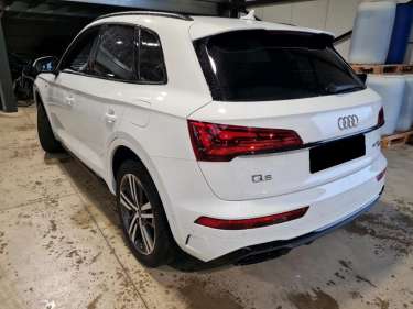 AUDI Q5 50 TFSI e 299 PHEV Quattro S-Tronic S-Line